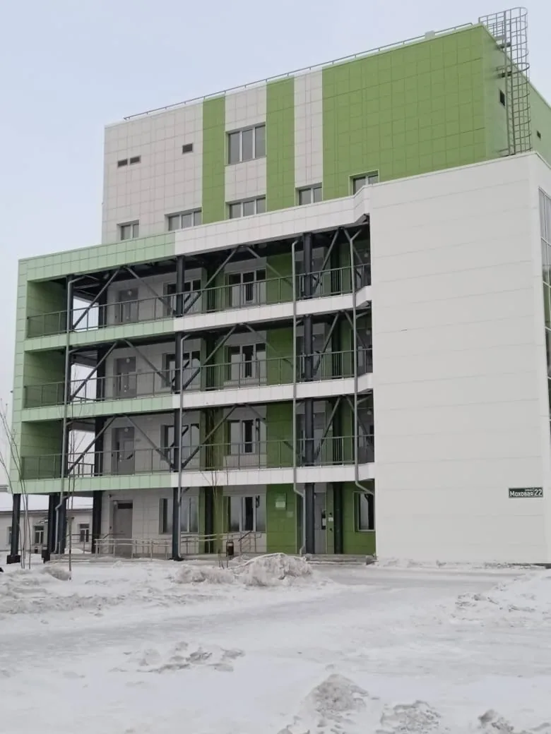 Городская инфекционная больница № 8 — фасад, улица Моховая, 22